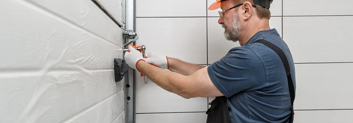 Weatherproof Insulated Garage Door Service in Cape Coral, FL